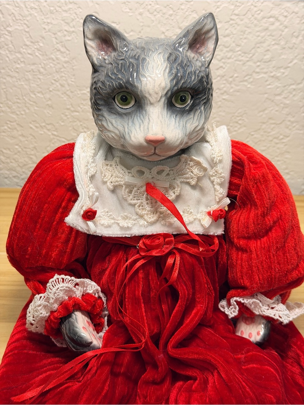 Dillard’s Trimmings Shelf Sitter Porcelain Cat Doll Holiday Victorian Style EUC